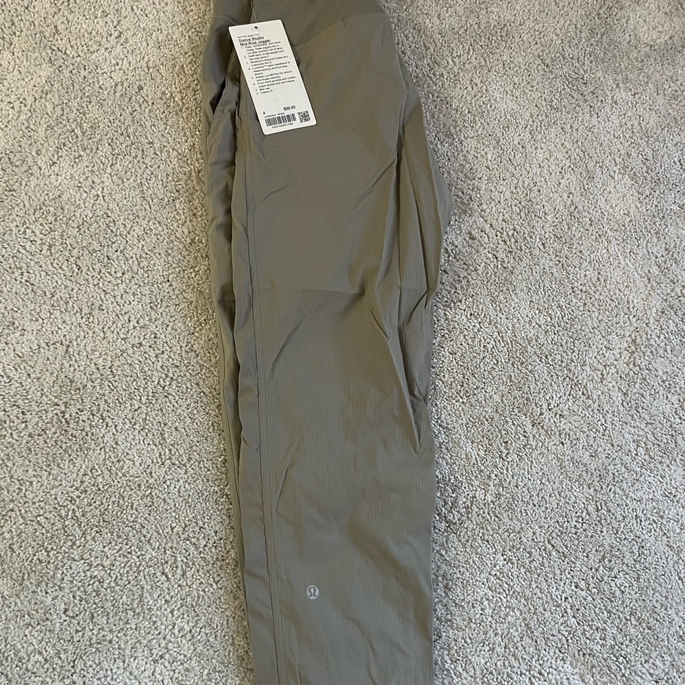Lululemon Dance Studio Mid-Rise Jogger
